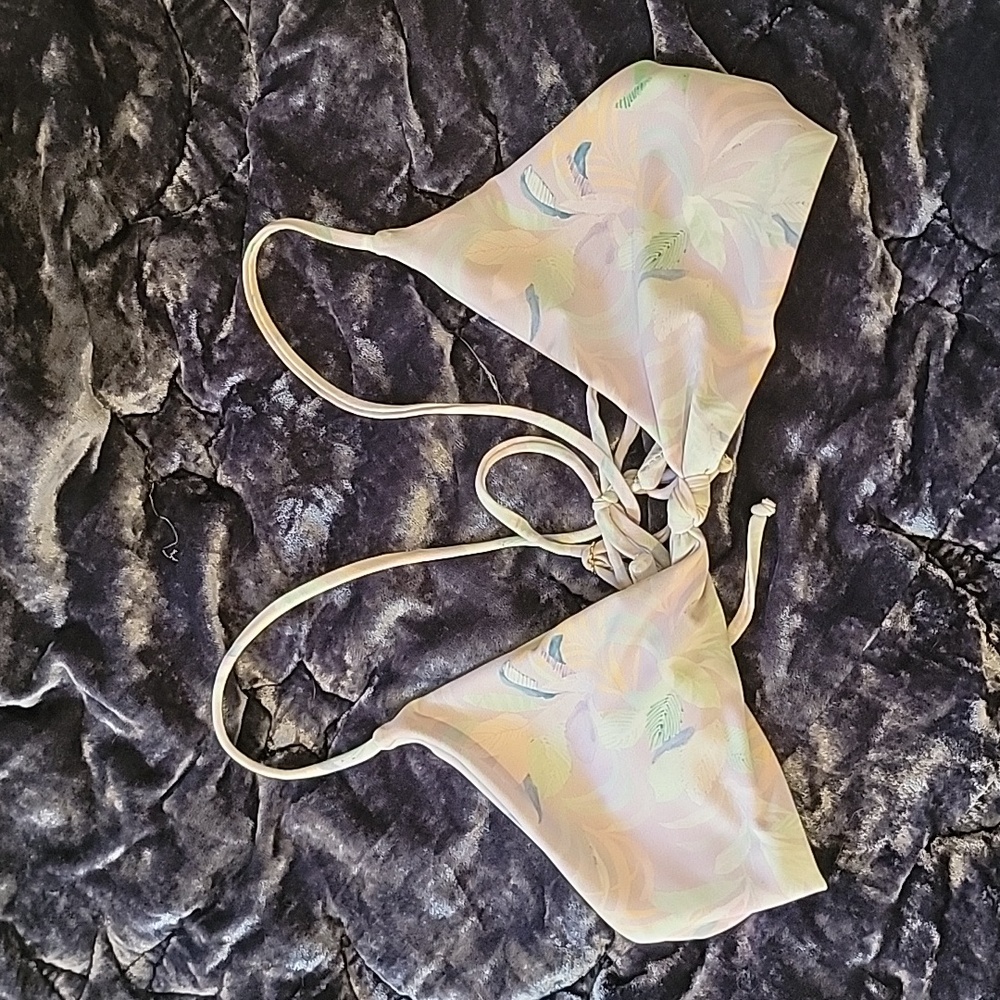 Skatie Sarah Bikini Top size S